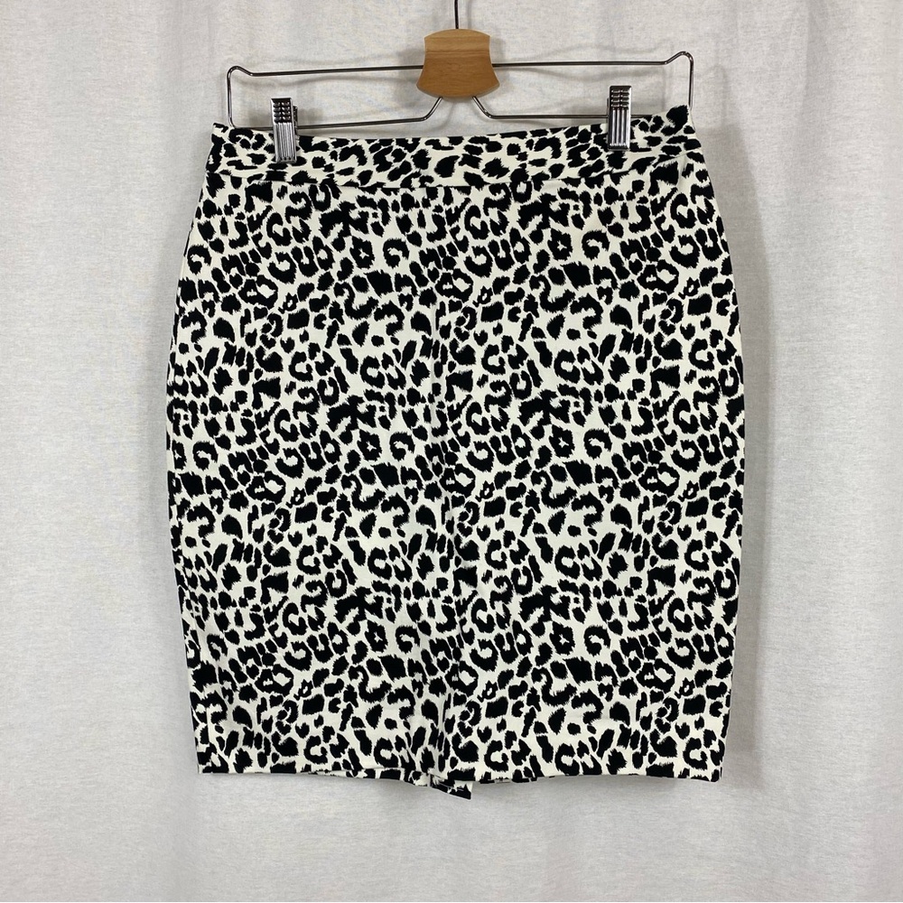 Ann Taylor Black and White Leopard Print Pencil Skirt